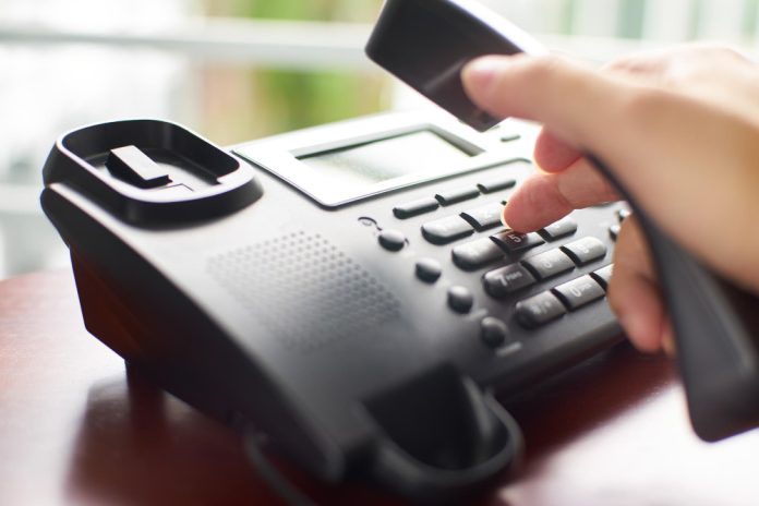 3 Reasons Your Business Can Benefit From VoIP Phones